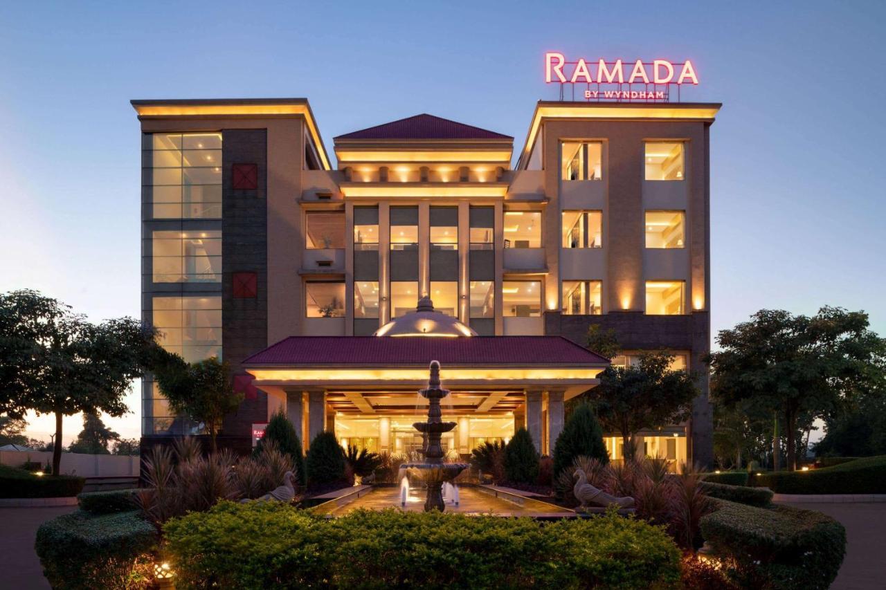 Ramada By Wyndham Varanasi Katesar Chandauli المظهر الخارجي الصورة