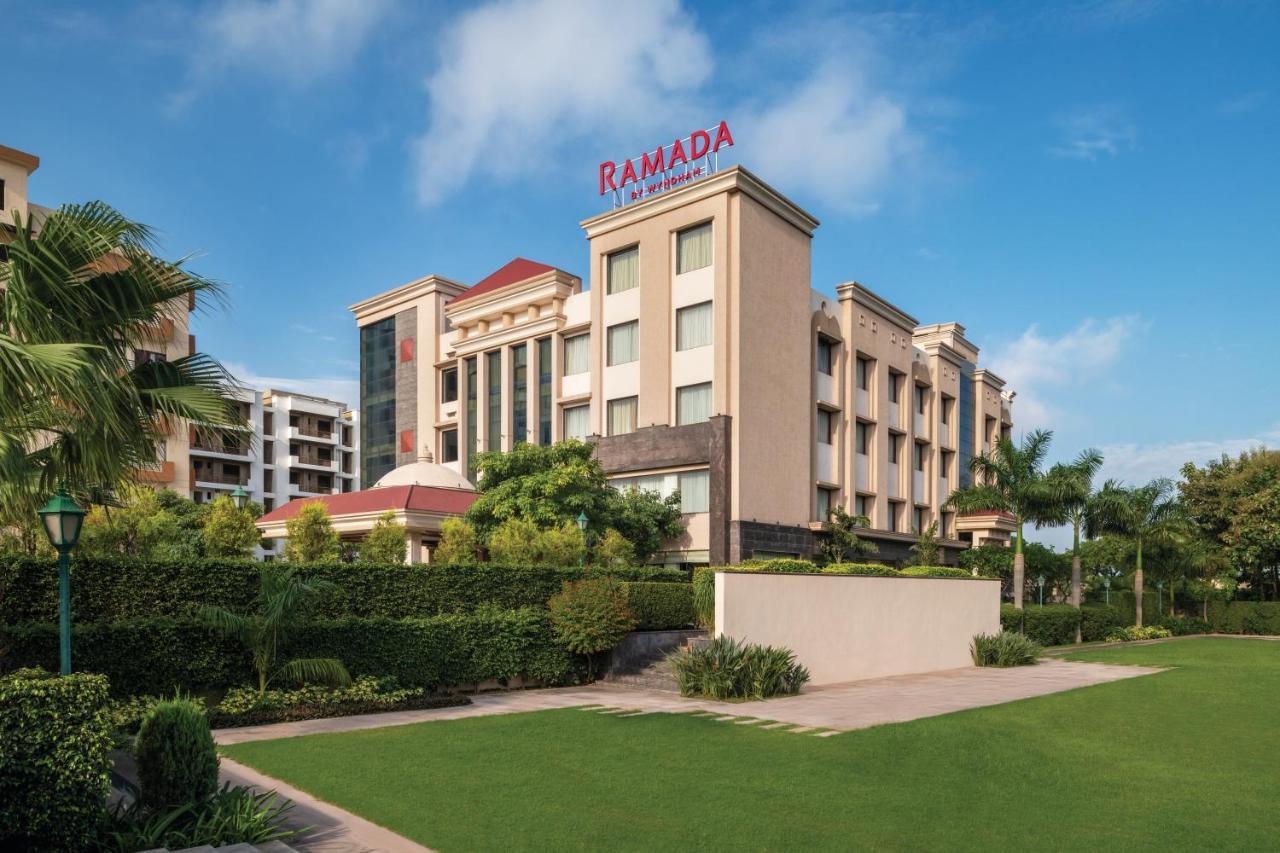 Ramada By Wyndham Varanasi Katesar Chandauli المظهر الخارجي الصورة