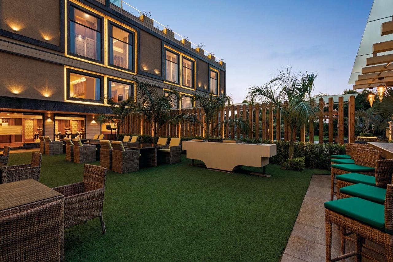 Ramada By Wyndham Varanasi Katesar Chandauli المظهر الخارجي الصورة